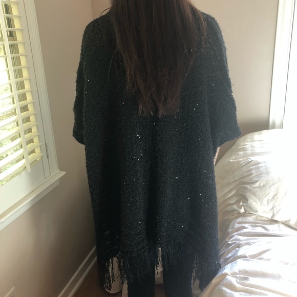 Solddd Outtt - Picture 3 of 3